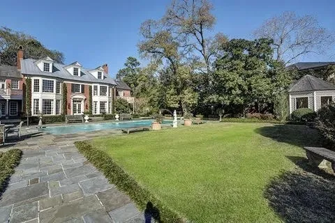 From Zillow, a back yard view of the mansion Jacques and Candace Mossler purchased in 1952, on Willowick Drive in River Oaks Subdivision.